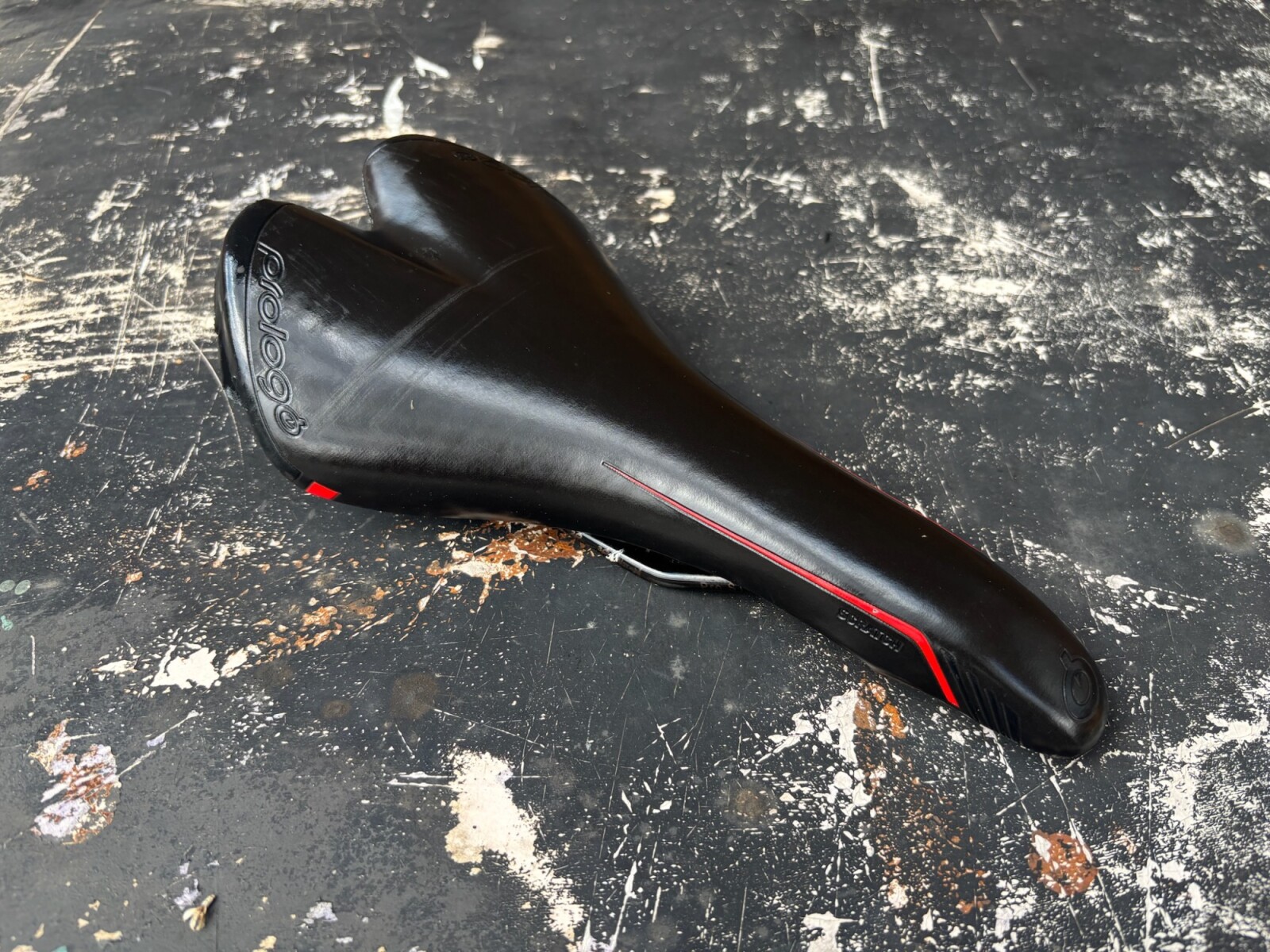 Prologe Scratch Saddle