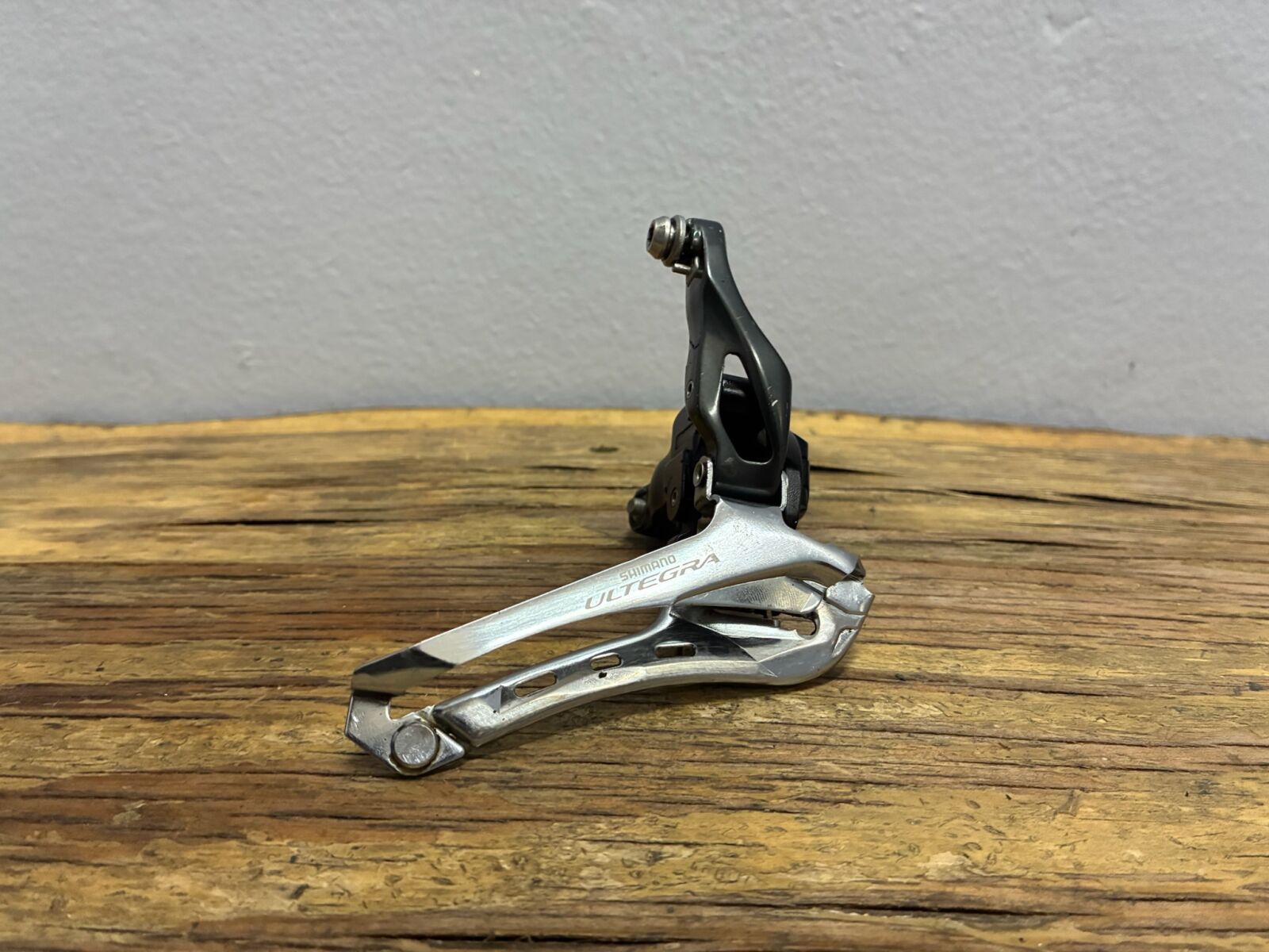 Ultegra Front derailleur
