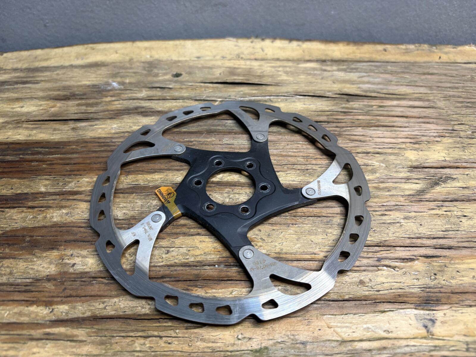 Shimano SM-RT76 180mm Disc Rotor