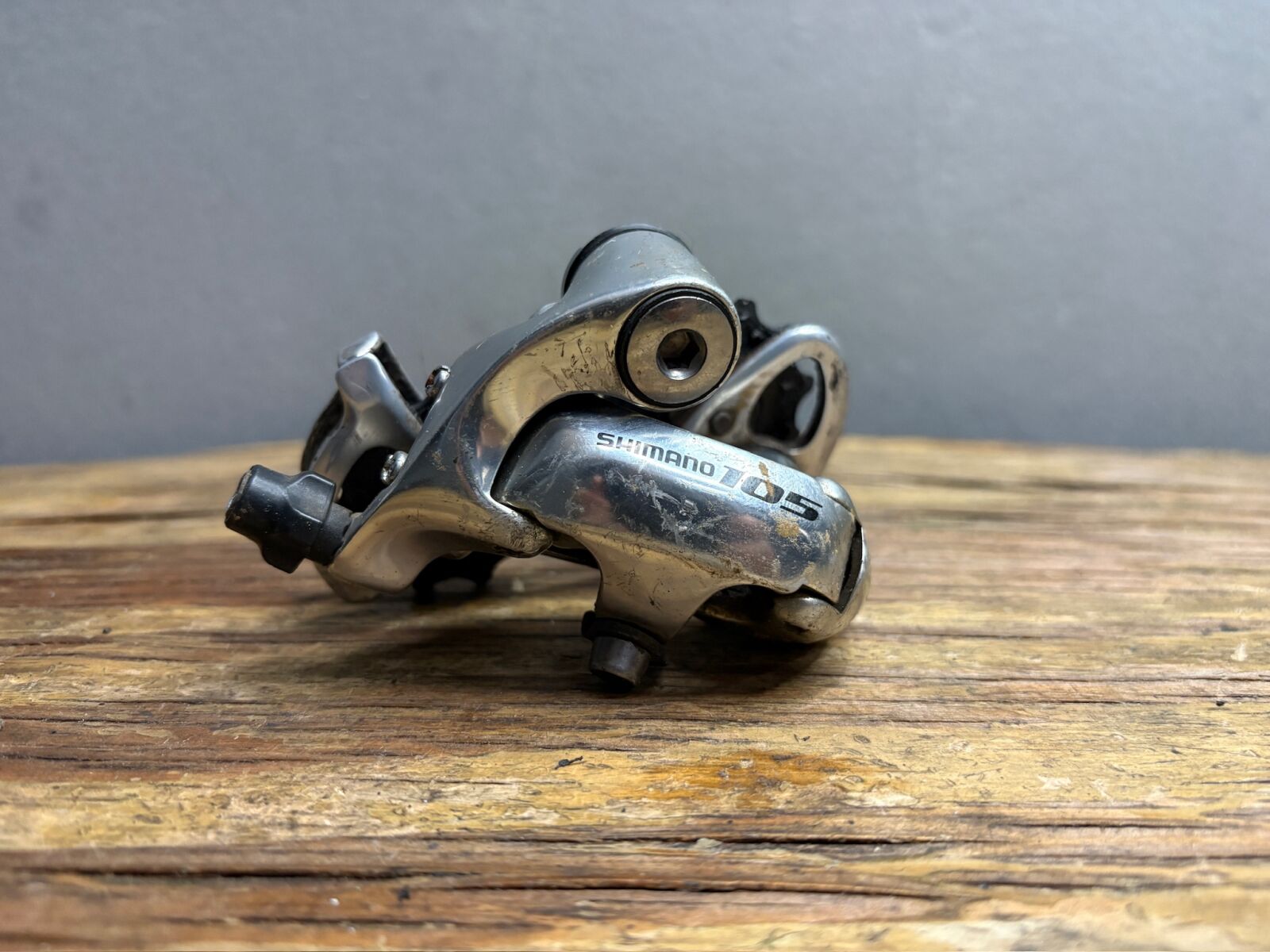 Shimano 105 9 Speed Derailleur
