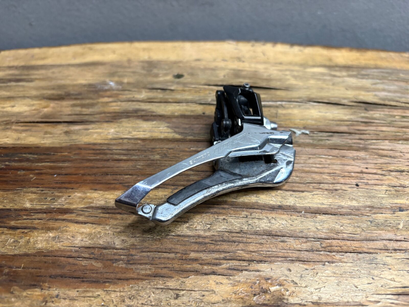 Shimano 105 R7000 Front Derailleur