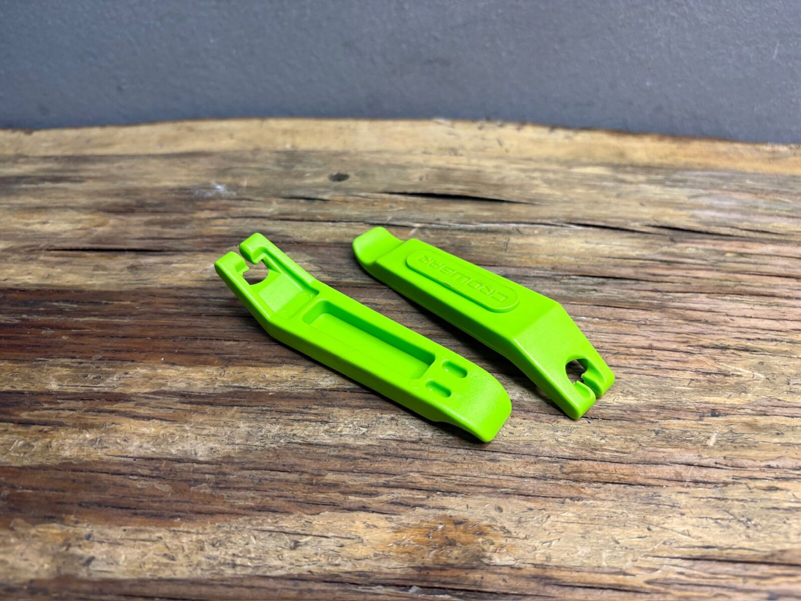 Crowbar Green Tyre Levers | On Bike Tools