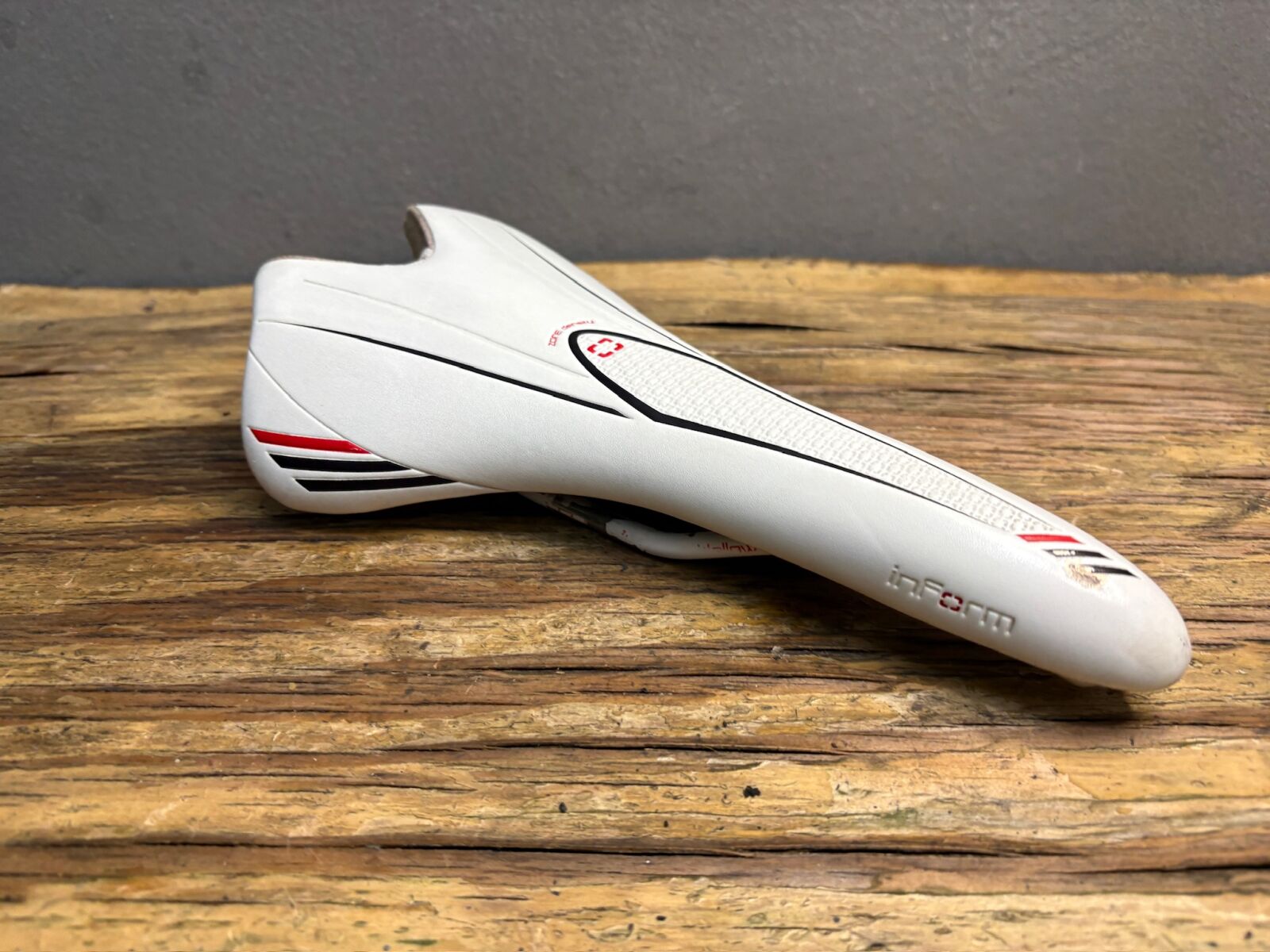 Bontrager RL 145mm Saddle