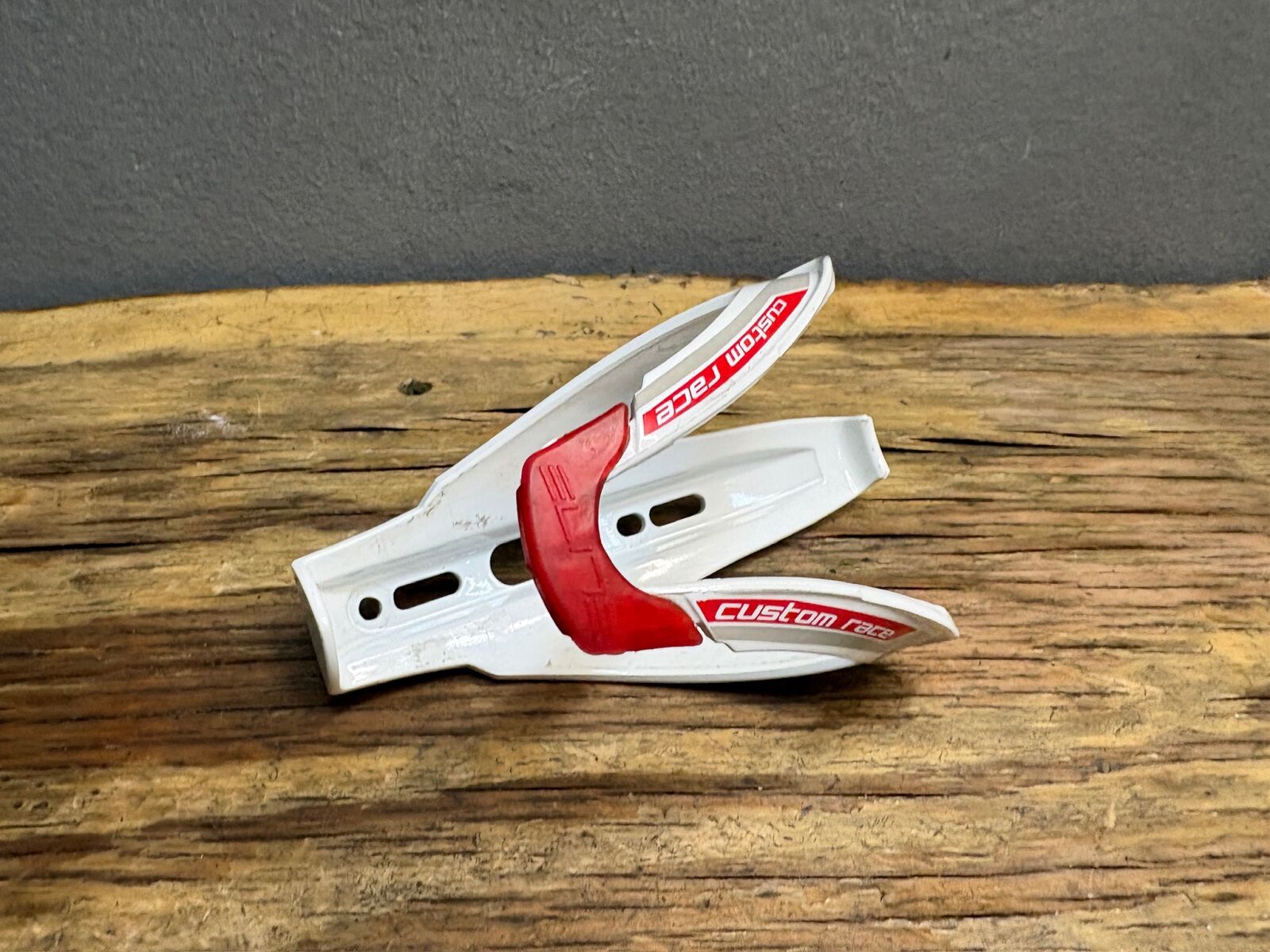 Elite Red and white bottle cage