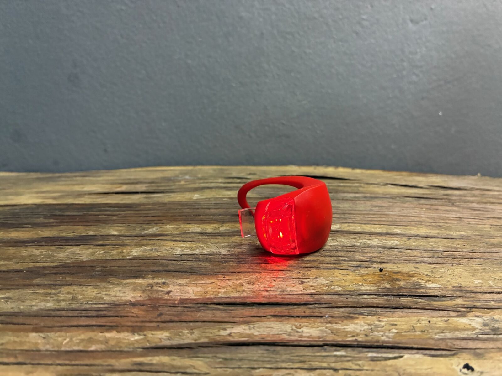 Rear Light | Replacable Battery